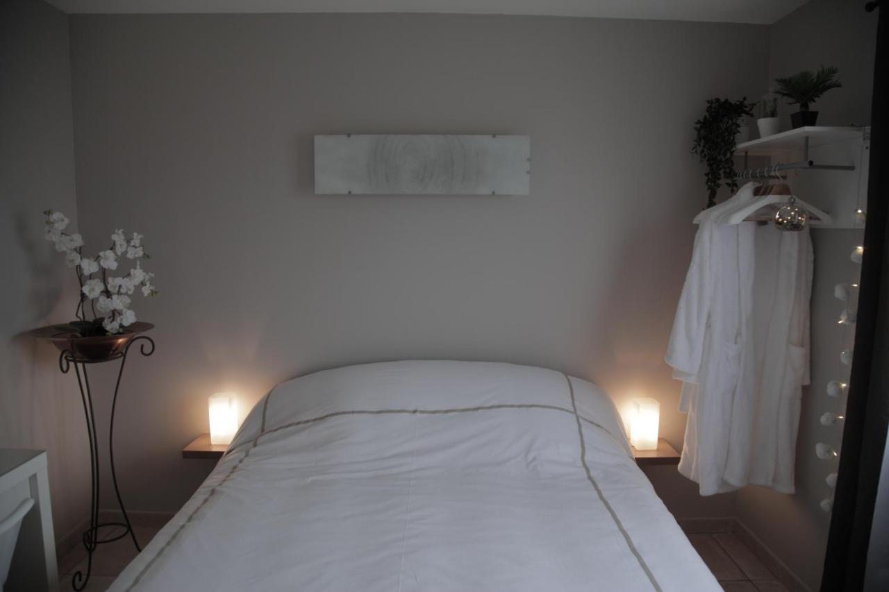 Bed and Breakfast Au Doux Repos Lucbardez-et-Bargues Zewnętrze zdjęcie