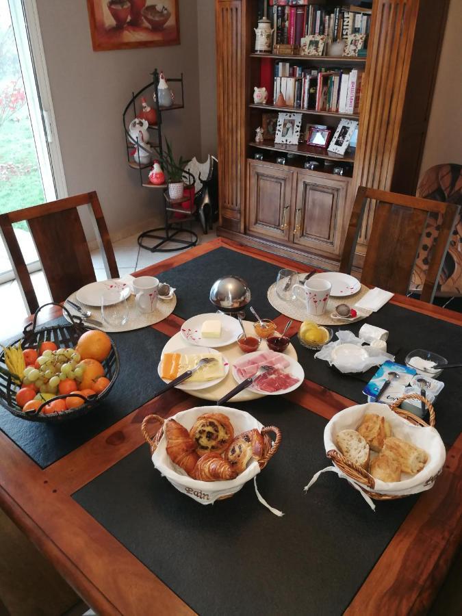 Bed and Breakfast Au Doux Repos Lucbardez-et-Bargues Zewnętrze zdjęcie